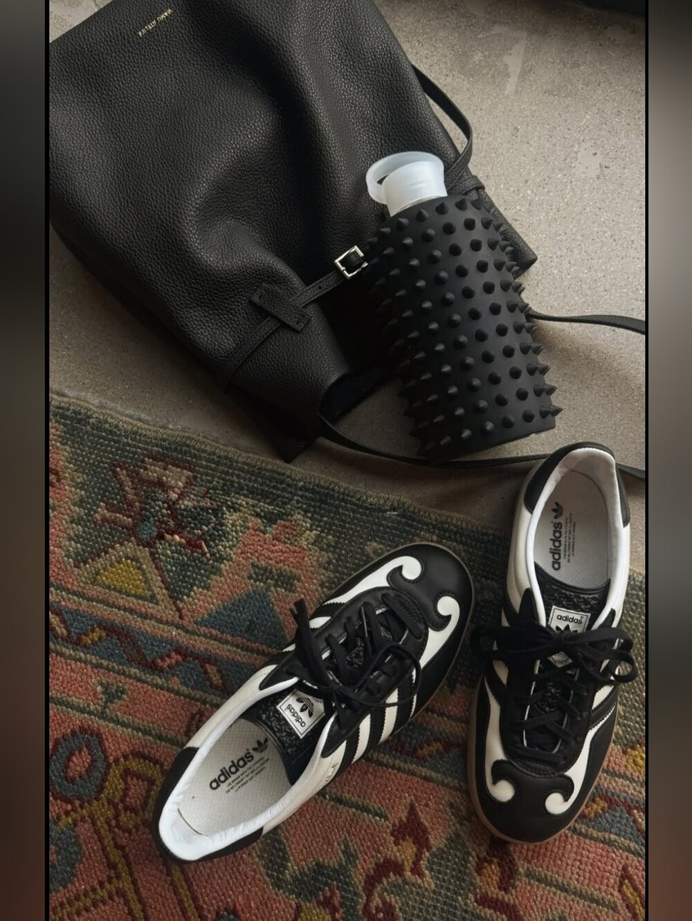 🖤🤍 Special Edition Adidas Gazelle Black & White Low-Top Sneakers - UNISEX
